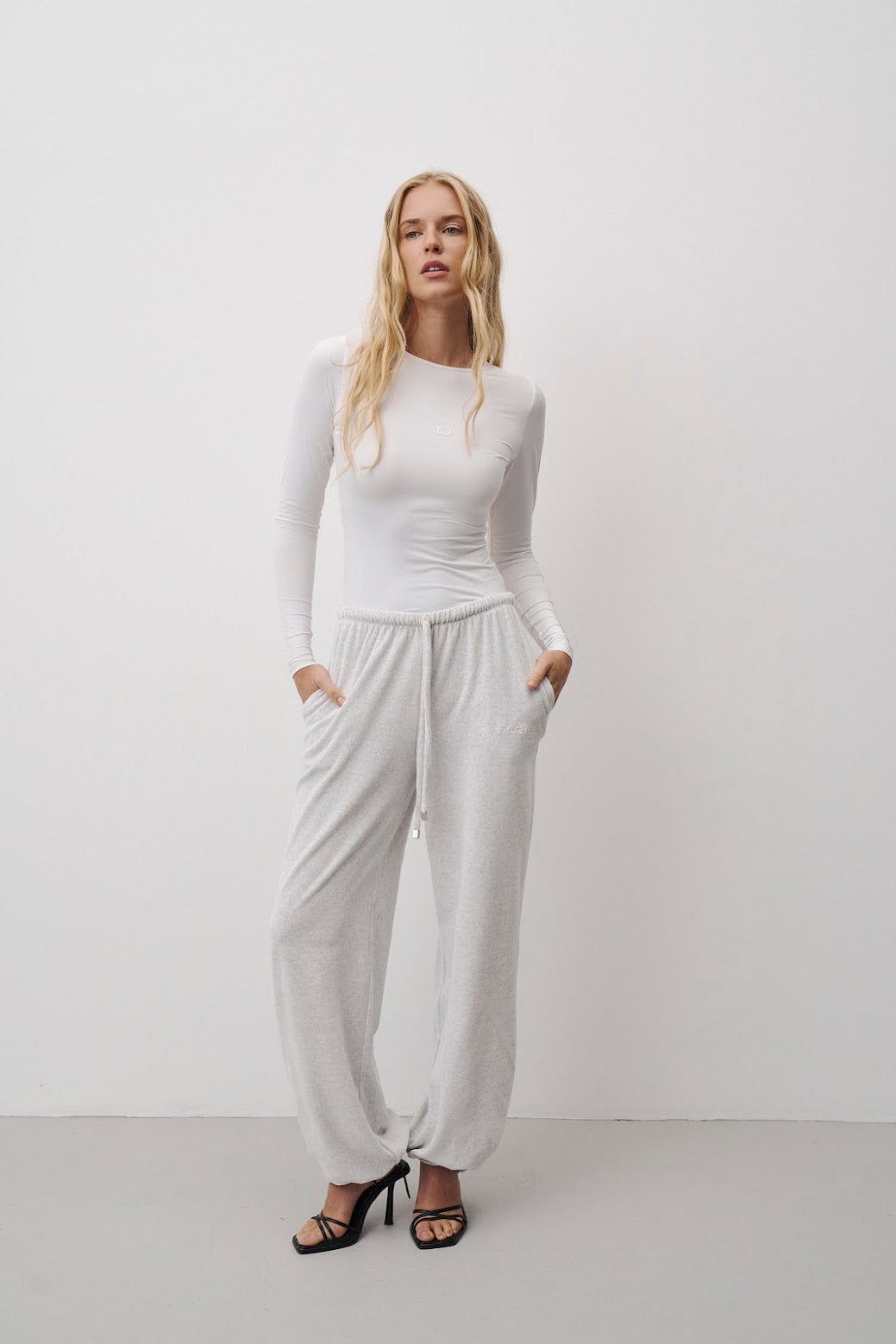 Штани VELOUR PANTS 1104см