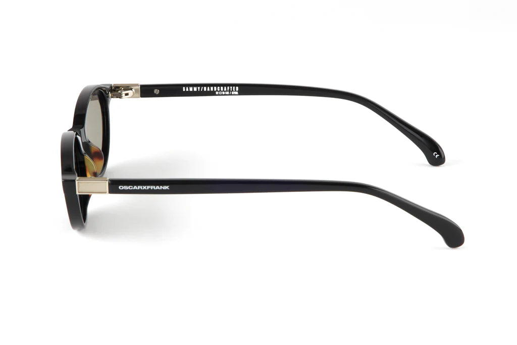Sammy (black)