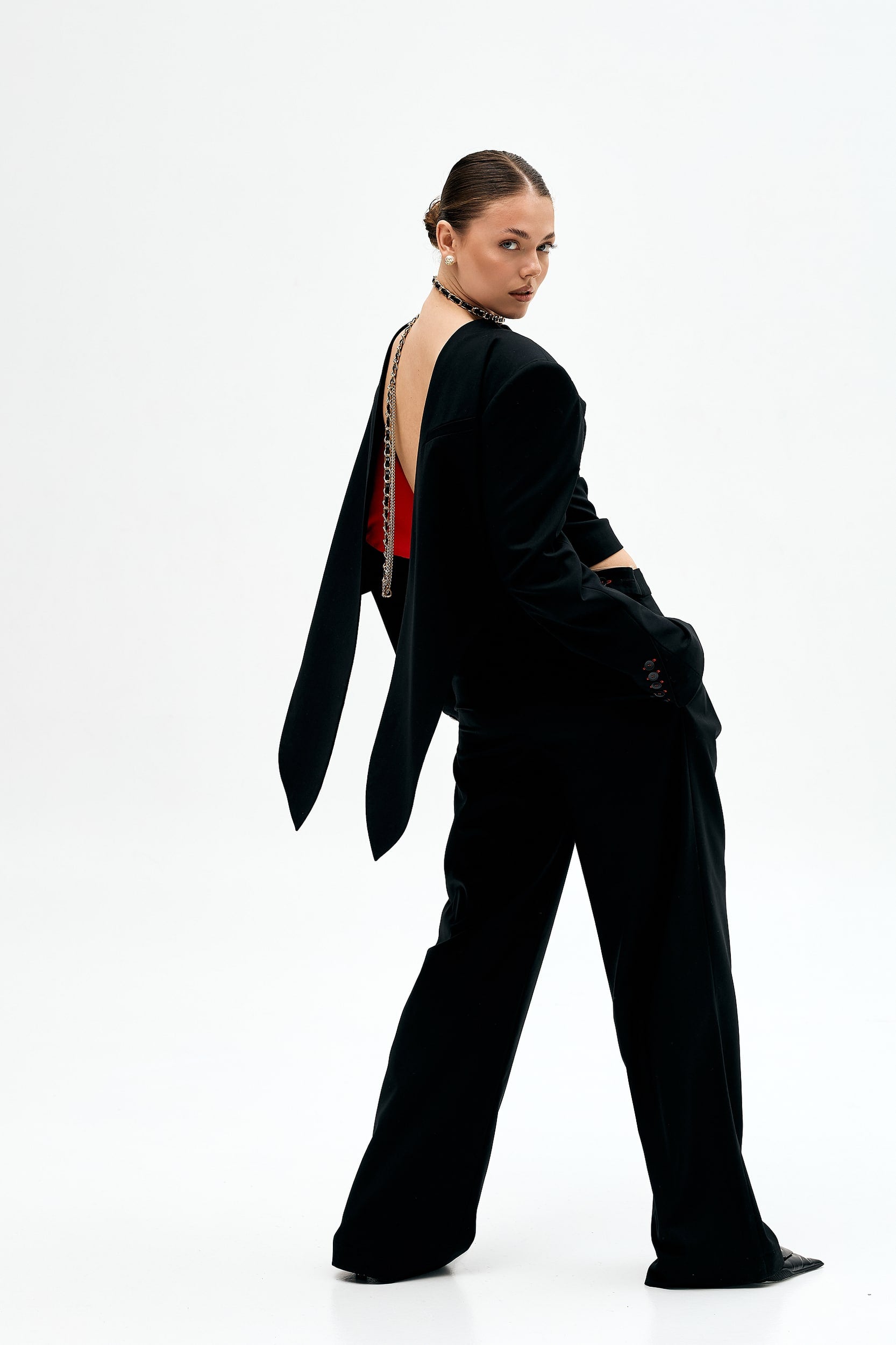 Брюки зі складками