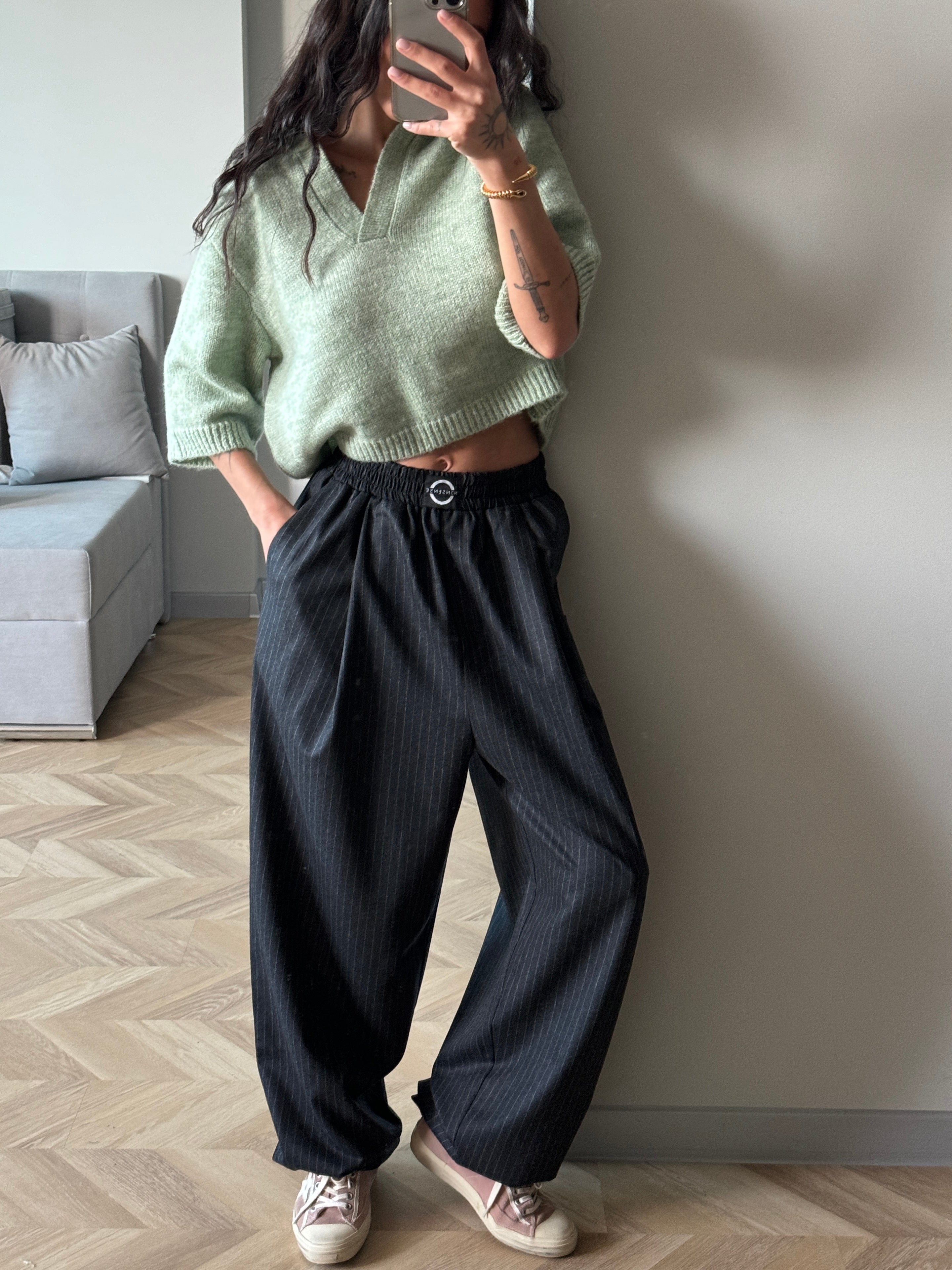 Штани вільного крою