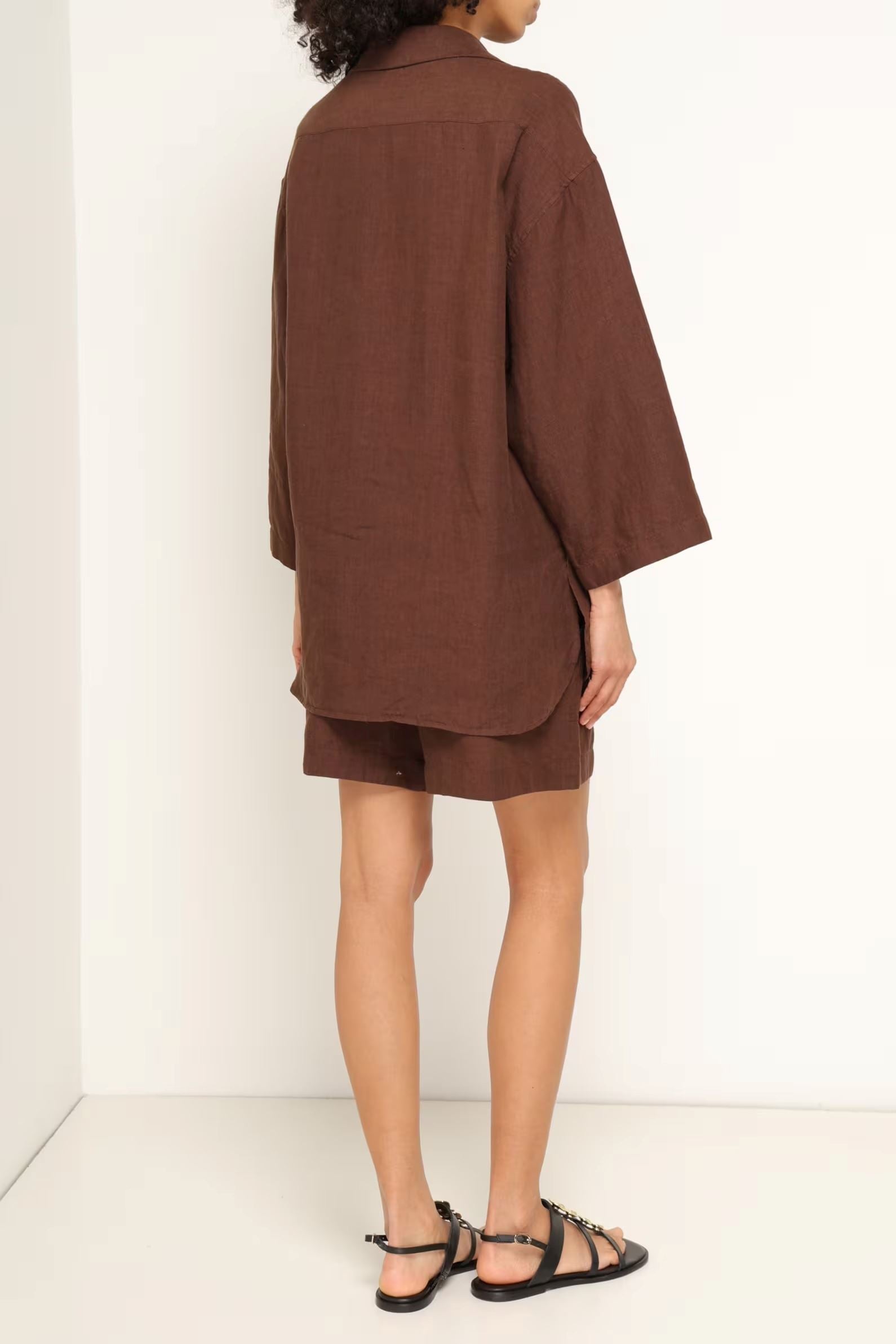 Костюм з шортами DAYINLINEN