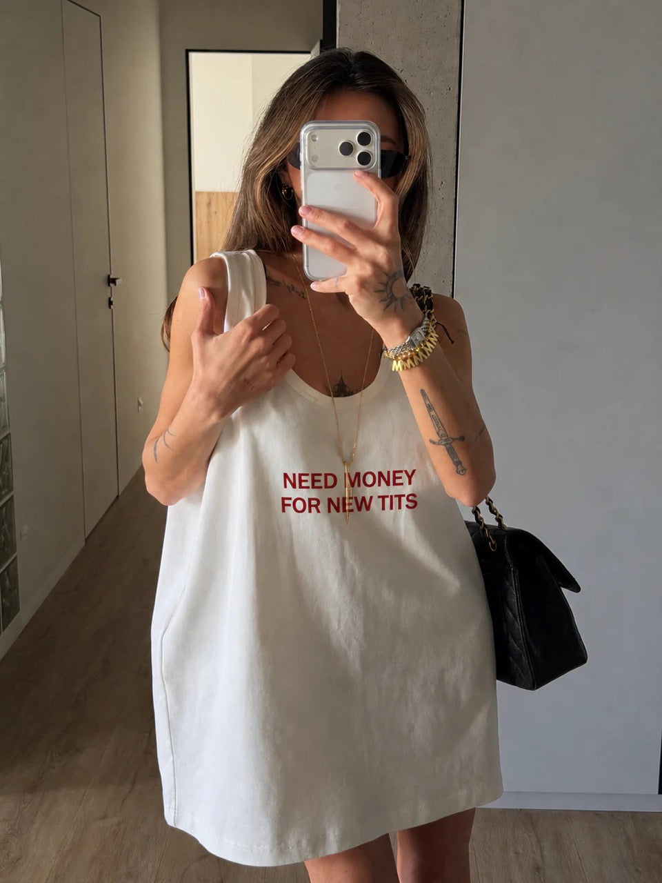 Сукня вільного крою "“NEED MONEY FOR NEW TITS”