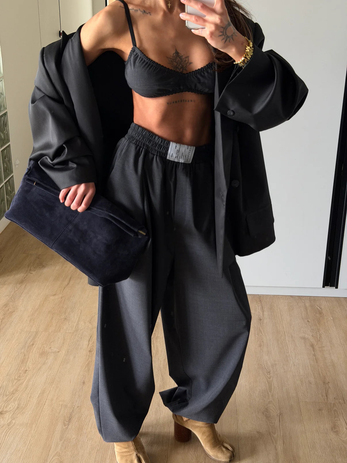 Штани RELAXED PANTS