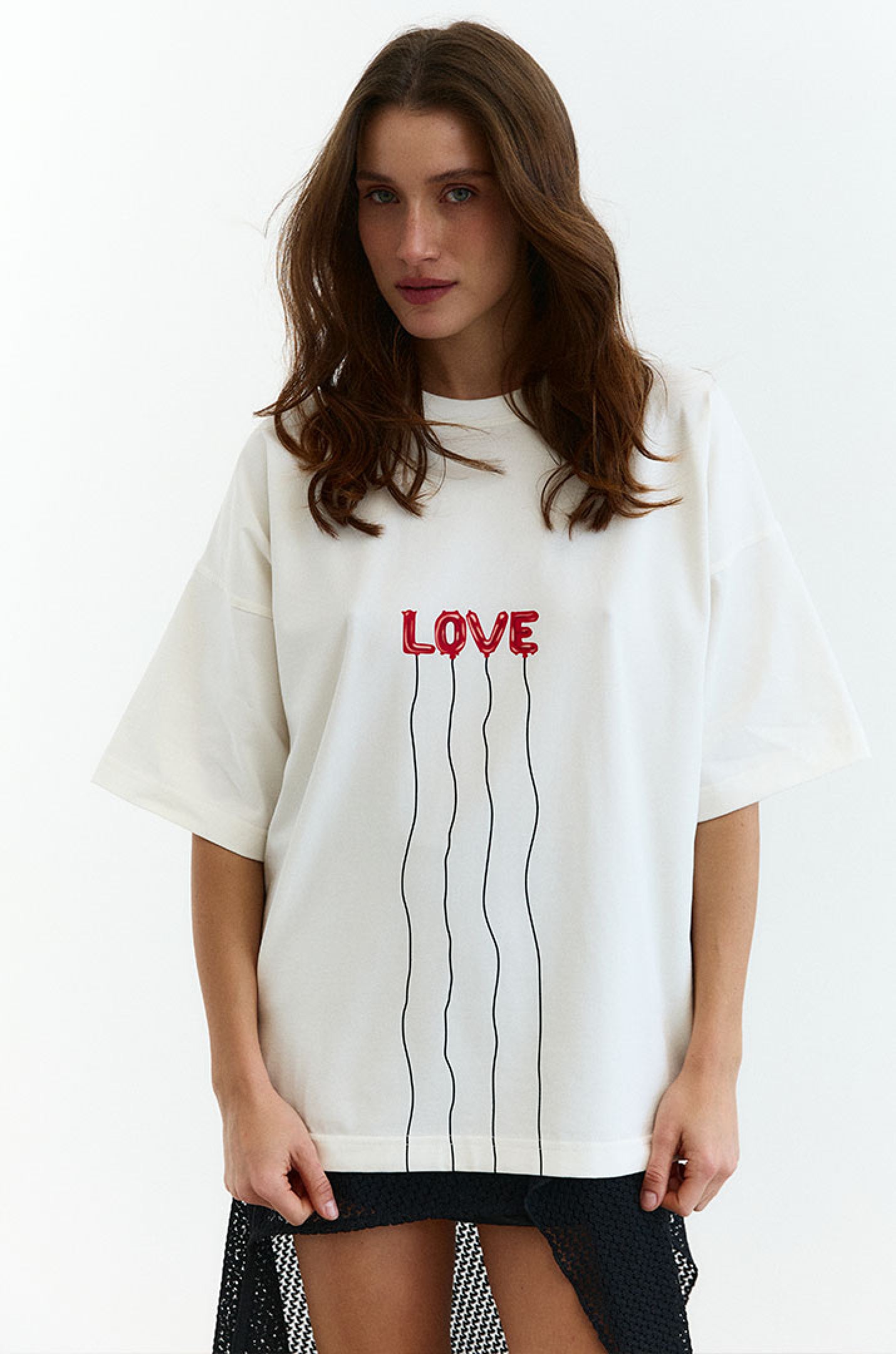 Футболка з принтом "LOVE"
