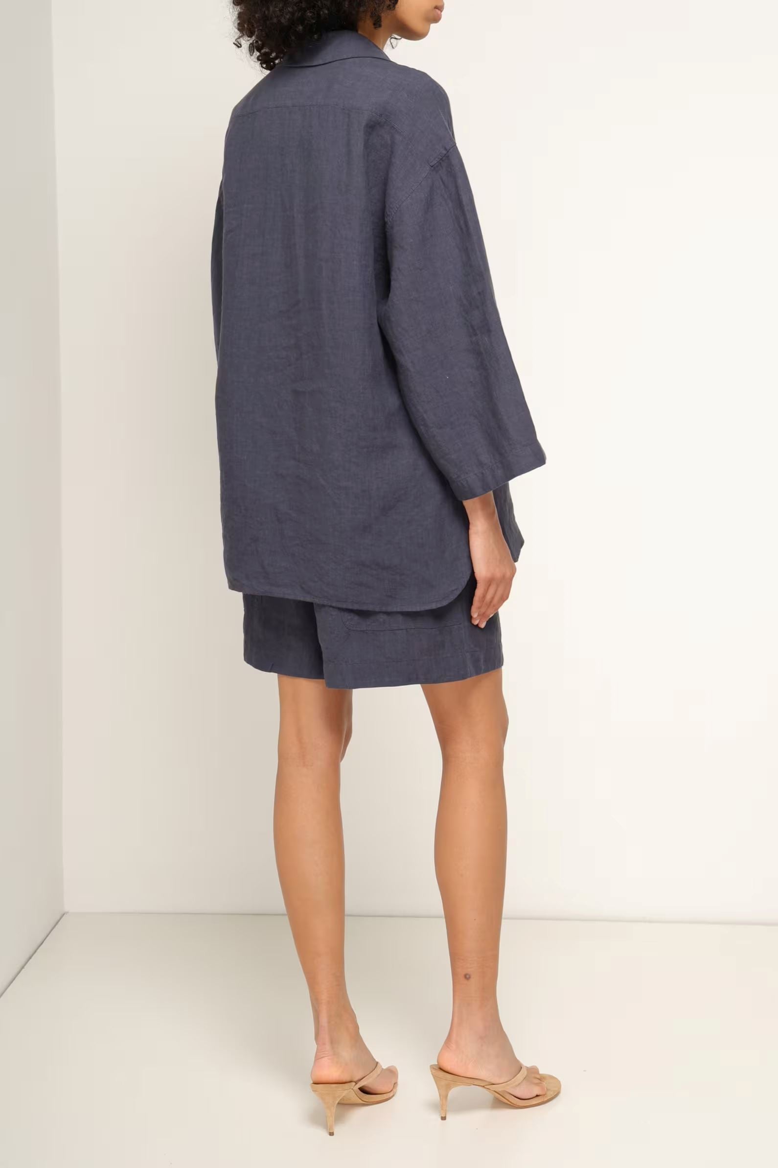 Костюм з шортами DAYINLINEN